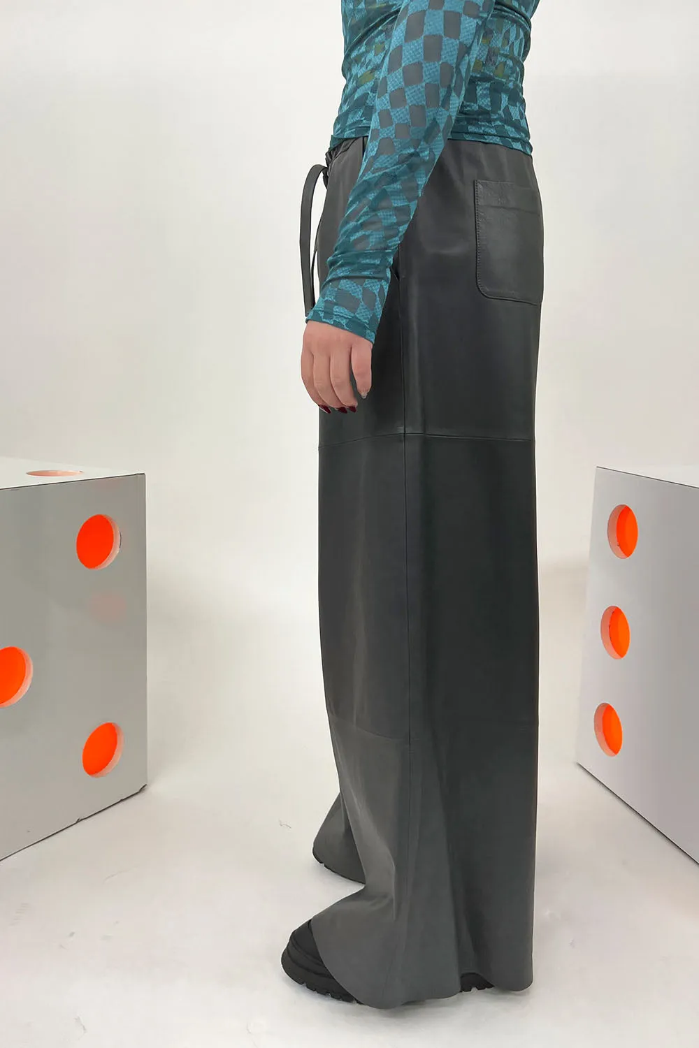 1972 Desa - Stretch Leather Pants: Slate