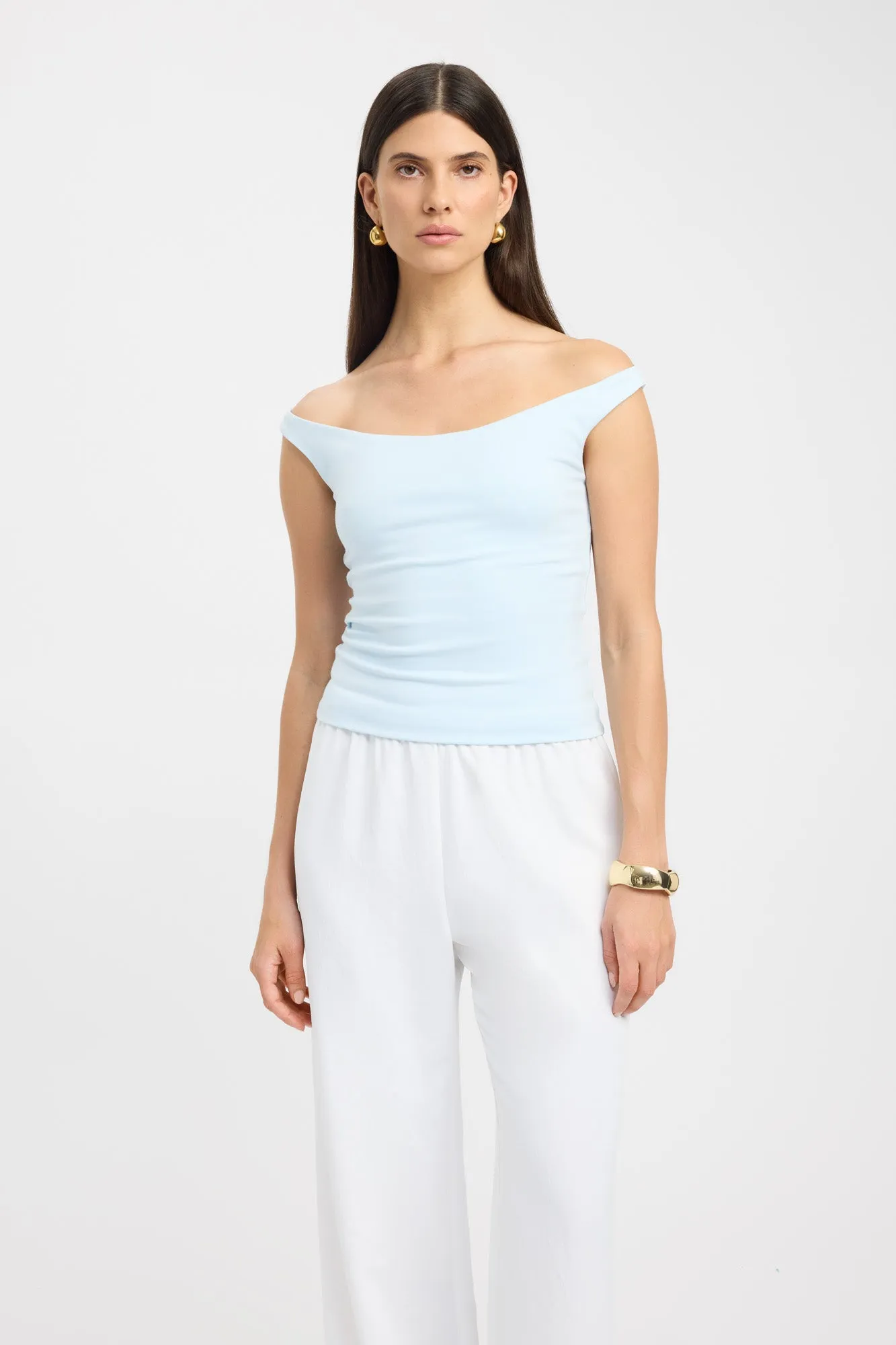 Ari Top
