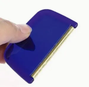 Fabric Fuzz Comb