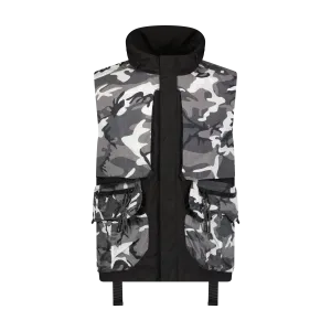 LAYERED CARGO CAMPER VEST