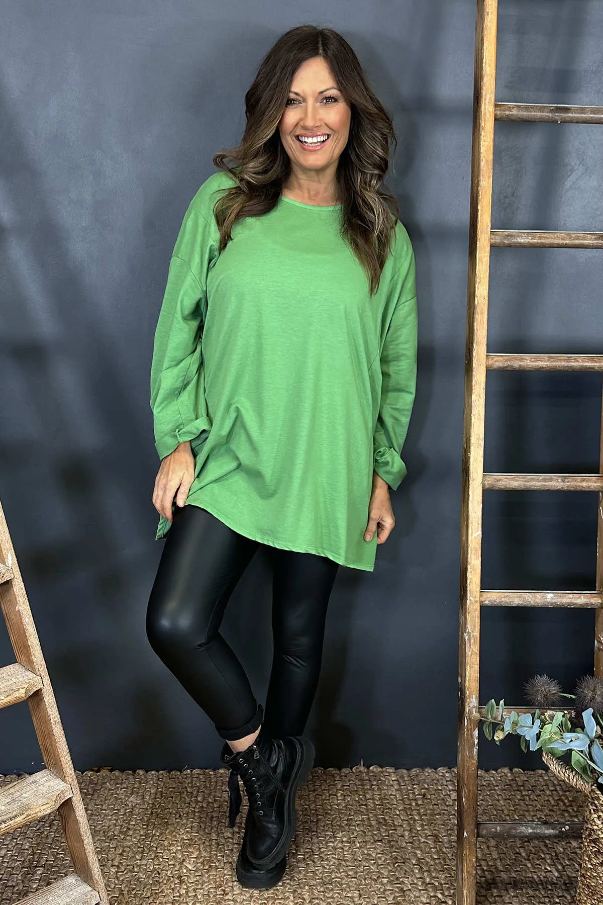 Maude Cotton Pocket Top Green