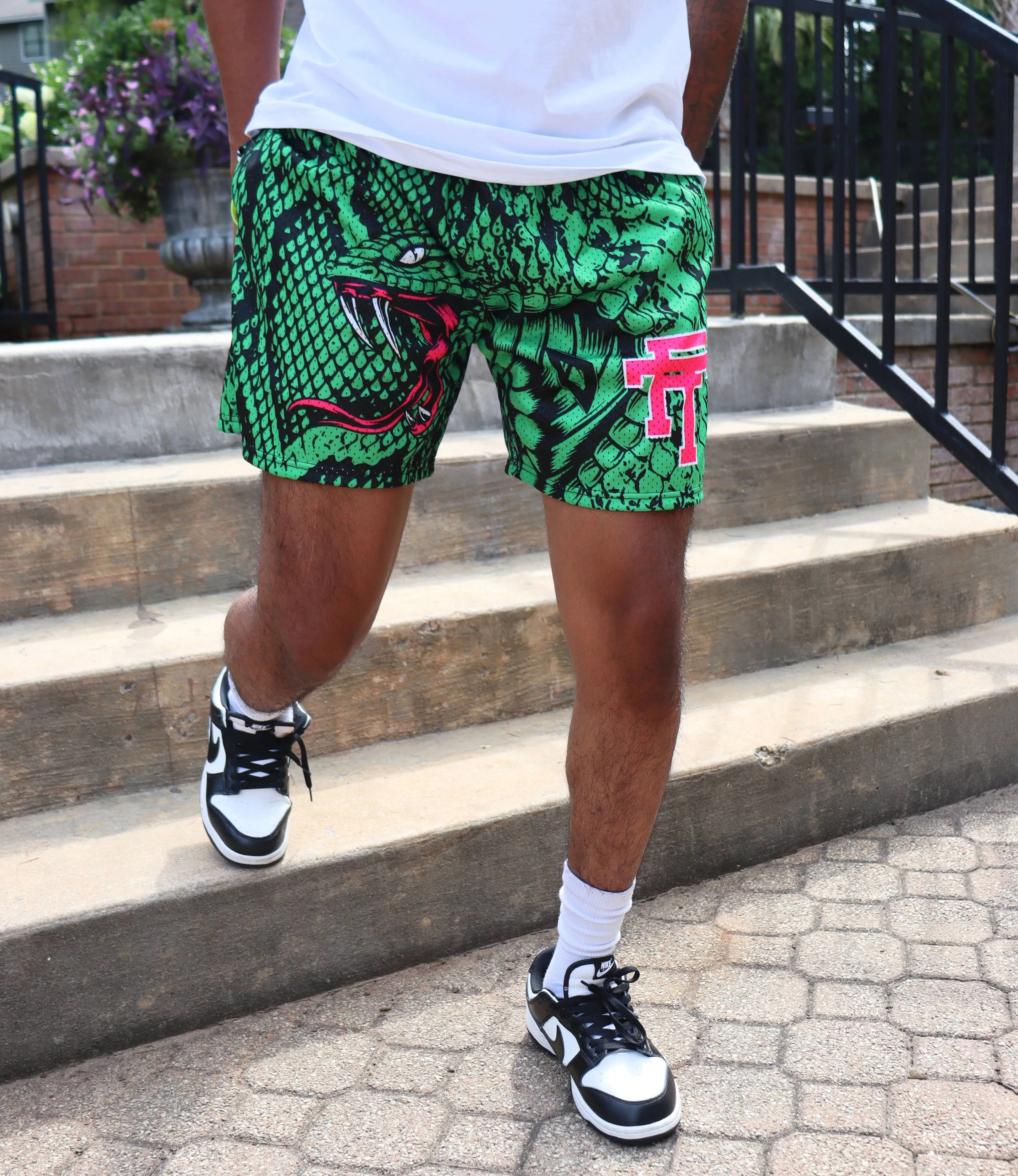 SWEET VENOM MESH BASKETBALL TRUNK DRAWSTRING SHORTS