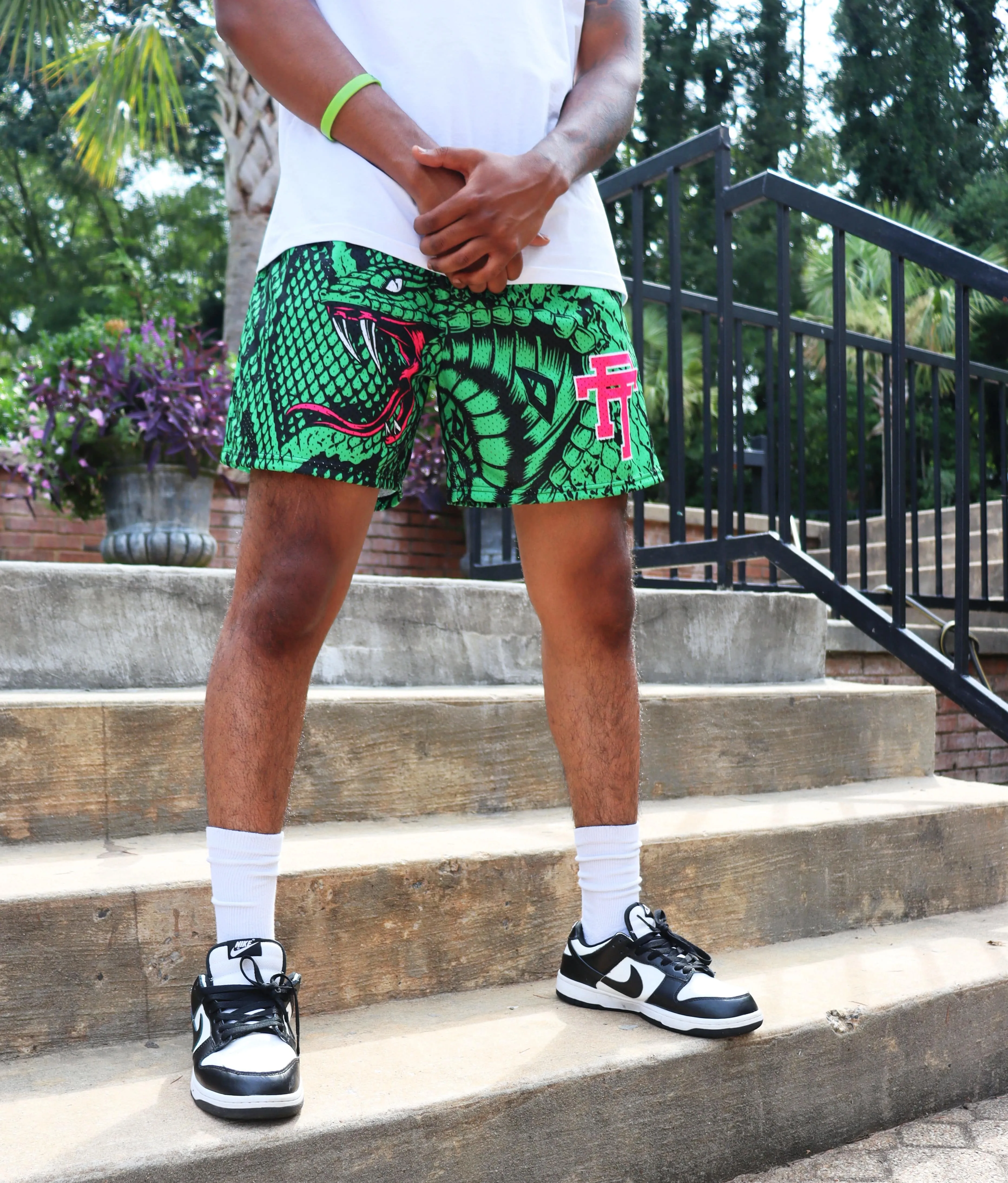 SWEET VENOM MESH BASKETBALL TRUNK DRAWSTRING SHORTS